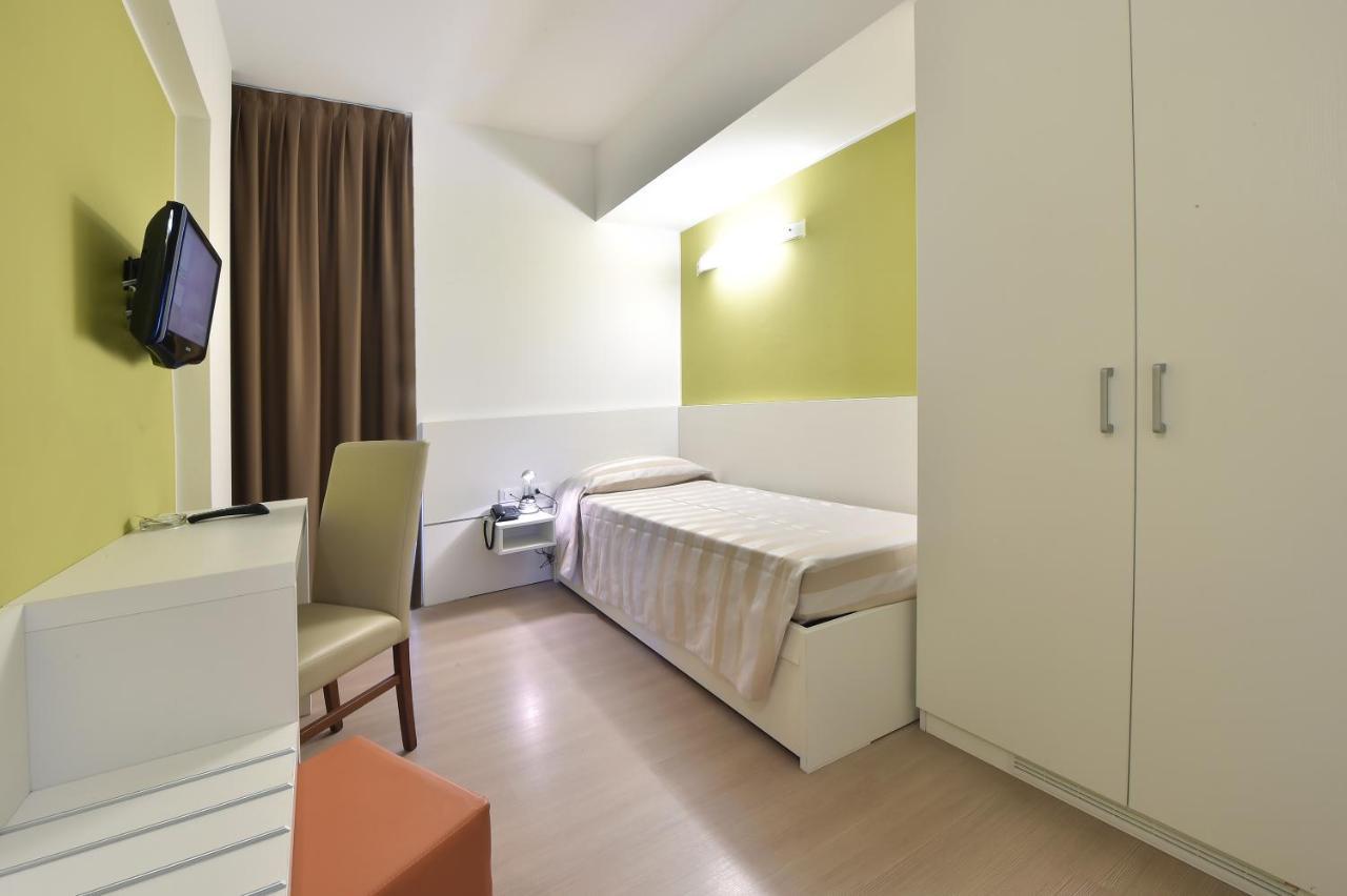 Hotel Meuble Nazionale Λινιάνο Σαμπιαντόρο Εξωτερικό φωτογραφία