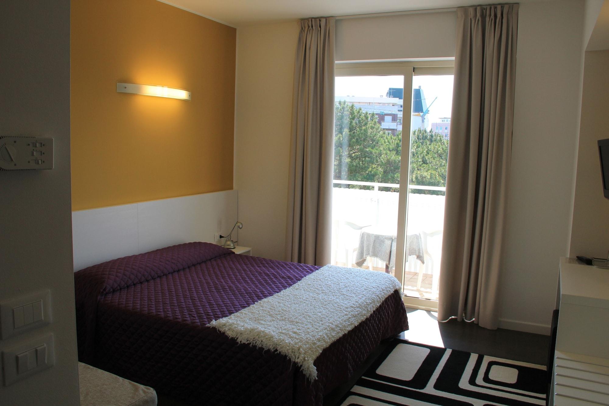 Hotel Meuble Nazionale Λινιάνο Σαμπιαντόρο Εξωτερικό φωτογραφία