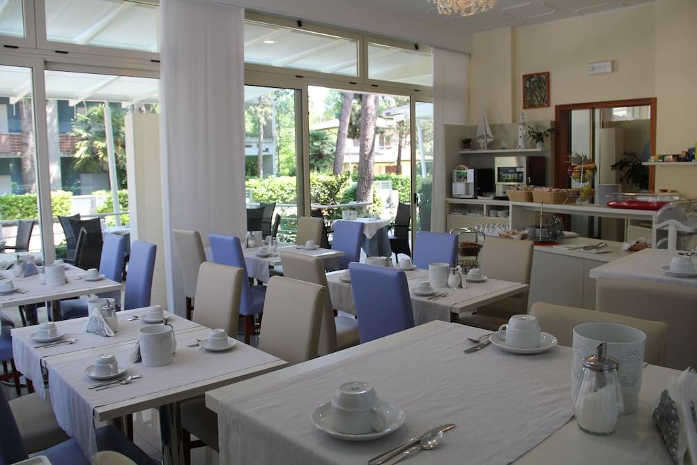 Hotel Meuble Nazionale Λινιάνο Σαμπιαντόρο Εξωτερικό φωτογραφία